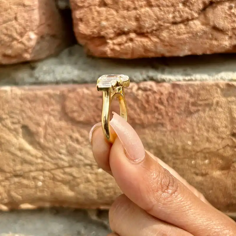 /public/photos/live/123 (3).webp